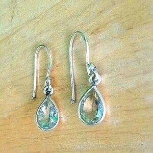 Dainty Amethyst Earrings